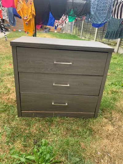 Grey 3 Drawer Chest Of Drawers – Modern Bedroom Storage
